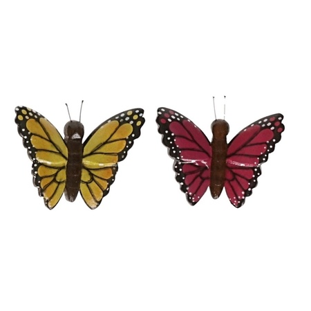 2x magneet hout gele en roze vlinder