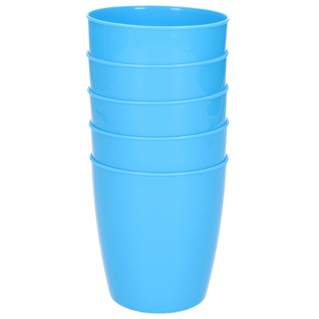 5x plastic drinking mugs 300 ml blue