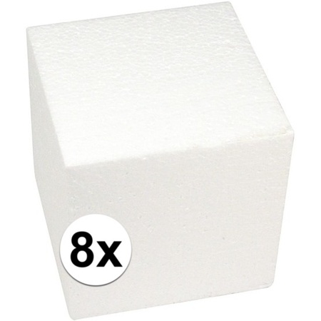8x Piepschuim figuren kubussen 15 cm