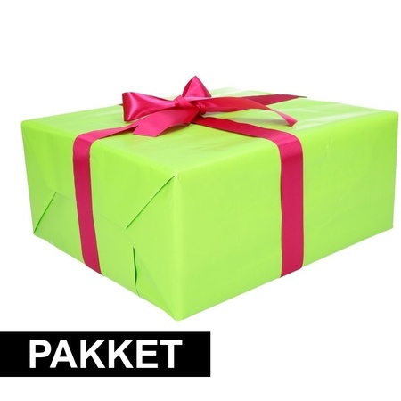 Groen kadopapier/inpakpapier met roze strikken