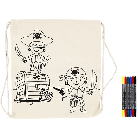 Coloring backpack pirate with textilemarkers